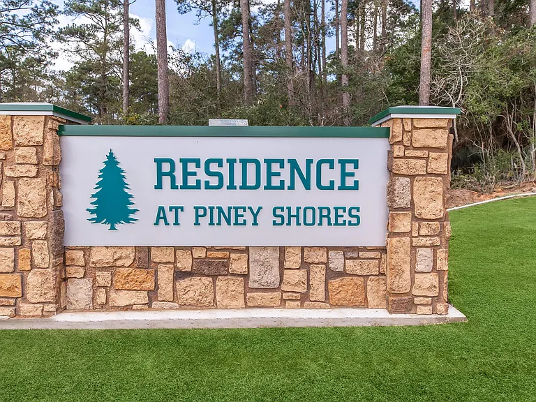 Residence at Piney Shores — Photo 18