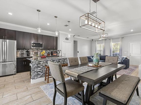 5th image of 13657 SW 33rd Cir