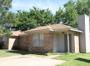 1722 Patricia St #24, Arlington, TX 76012