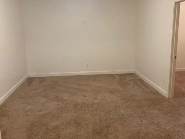 109 S Haven Ln #109 — Photo 3
