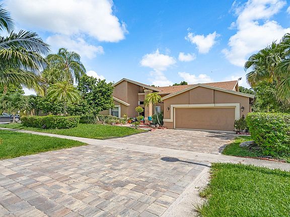 2nd image of 6585 NW 46th Street