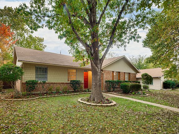 2nd image of 638 Red River Dr