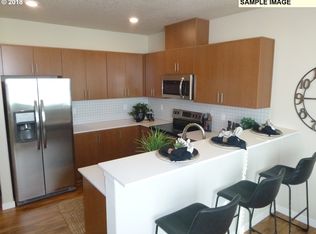 17137 SW Appledale Rd UNIT E306, Sherwood, OR 97140