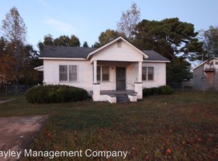 208 Stowe Ave, Opelika, AL 36801