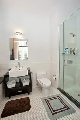 Rented by Olshan Realty | media 34