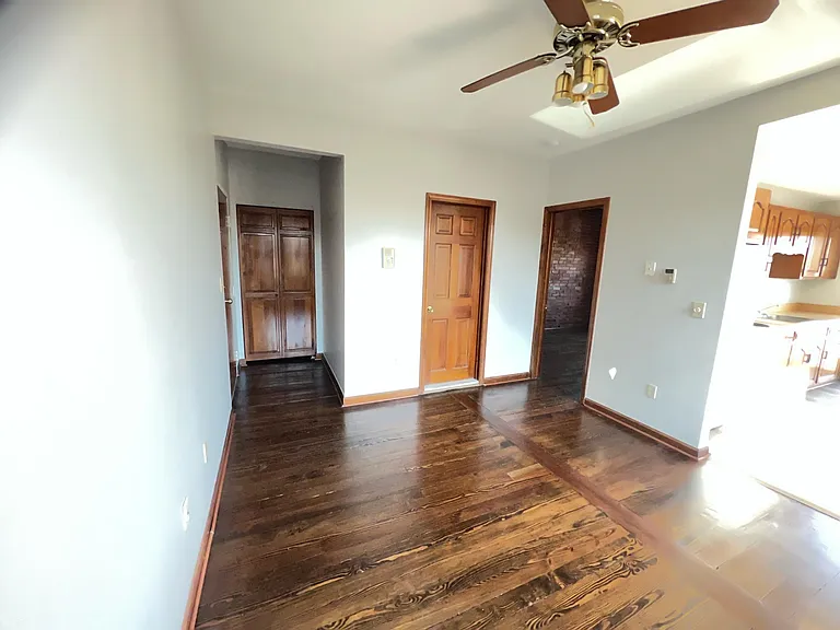 290 Maple Ave #2F — Photo 5