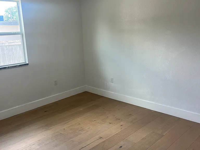 1305 S Saint Marys St #3 — Photo 12