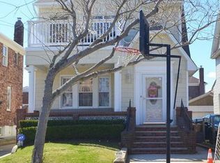 145 Beach 133 St #133, Rockaway Park, NY 11694