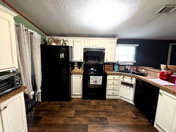 3rd image of 2351 County Road 4213