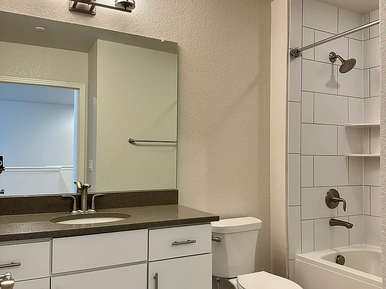 1023 Leonard Ln — Photo 24