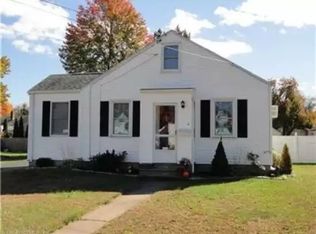 111 Cambridge Dr, East Hartford, CT 06118