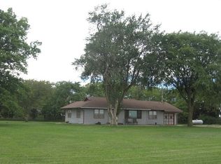 797 14th Rd, Marysville, KS 66508
