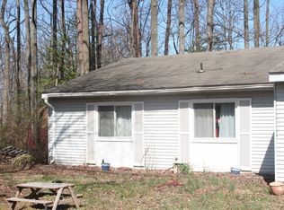 12710 Garberry Ct, Herndon, VA 20170