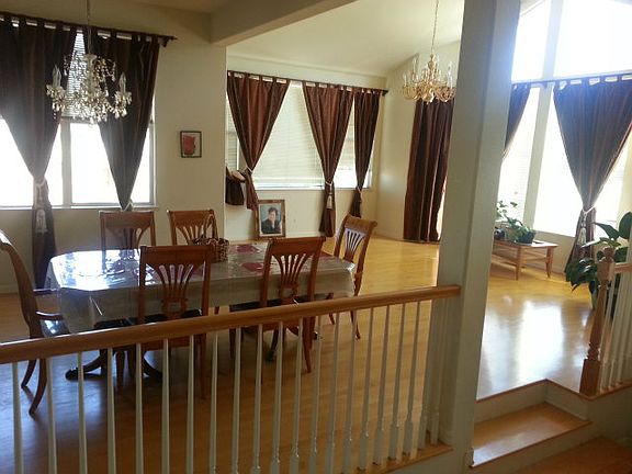 5th image of 3753 Meadowlands Ln