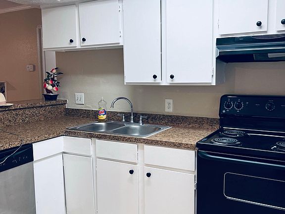 5th image of 10211 Sugar Branch Dr APT 447