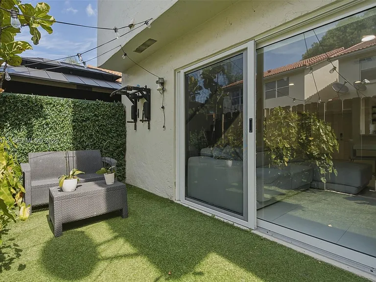 10805 NW 3rd Ct — Photo 23