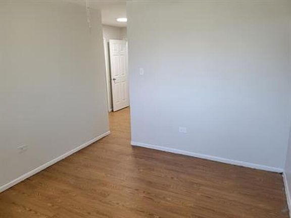 5th image of 2187 S Depew St #16