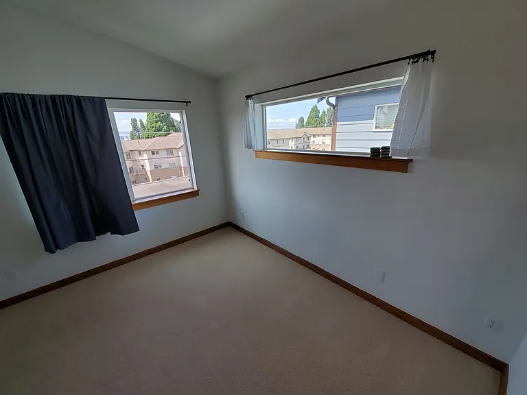 Third Floor Bedroom 2