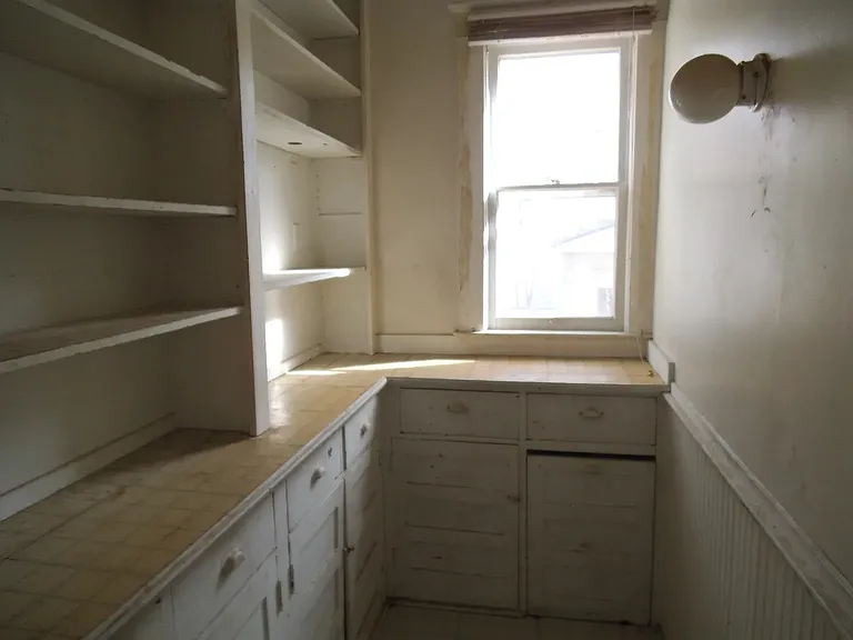 120 S Carolina St — Photo 6