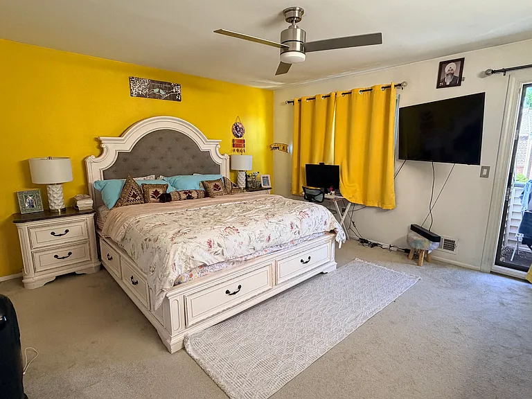 3006 Astor Close — Photo 7