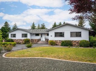 2120 Gowan Way, Redwood Valley, CA 95470
