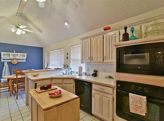 5th image of 6209 Brookstone Dr
