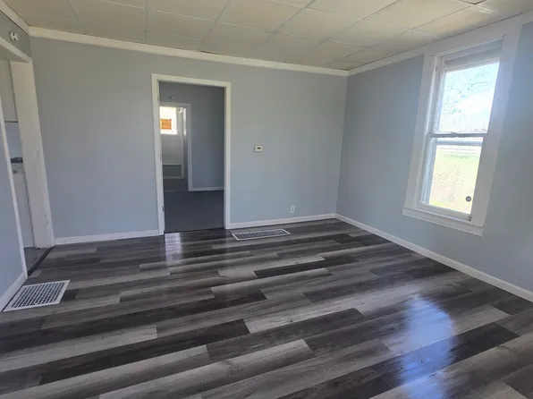 1929 S Grand Ave E, Springfield, IL 62703