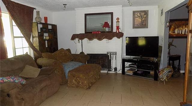 2nd image of 2201 County Road 234