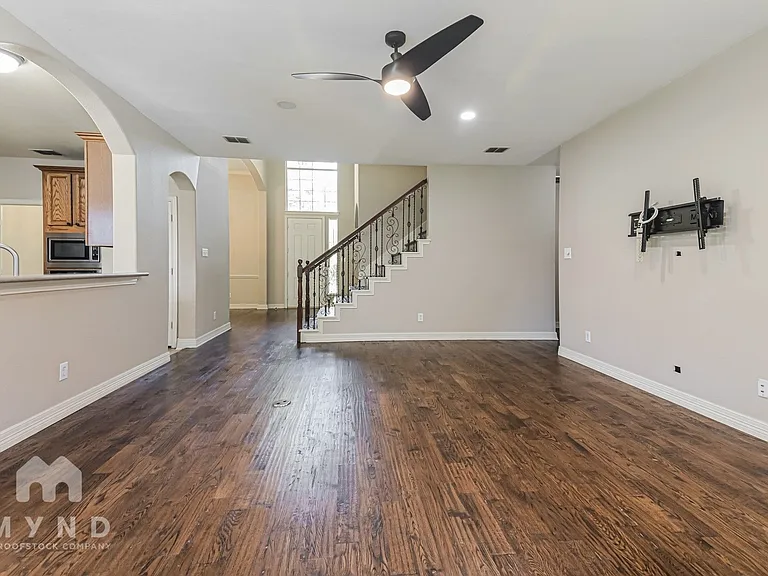4624 Dalrock Dr — Photo 8