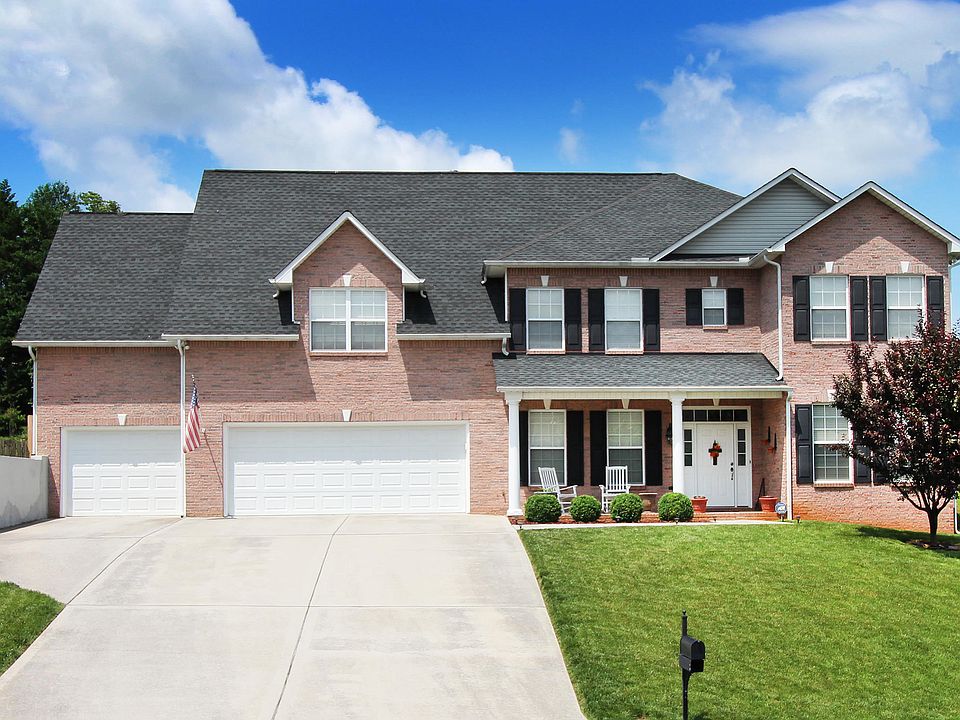 1st image of 1217 Walnut Branch Ln