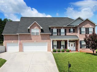 1217 Walnut Branch Ln, Knoxville, TN 37922