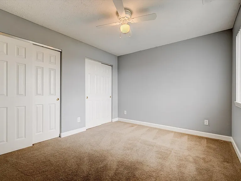 Cross Lake Apartments — Photo 176
