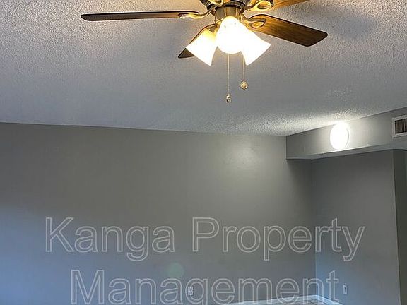 5th image of 11427 NW 35th St