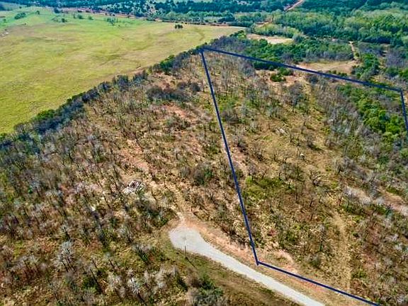 2nd image of 329543 E Saddlehorn Rd