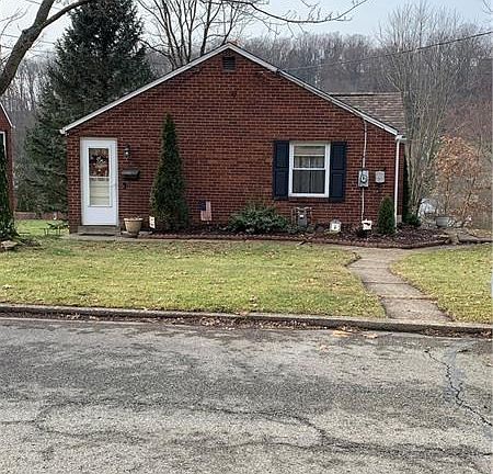3rd image of 15 Meadowbrook Ave