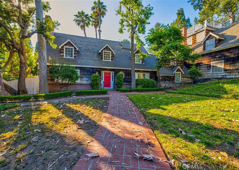 1st image of 8209 La Sierra Ave