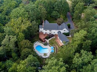 11701 Springcreek Dr, Midlothian, VA 23113