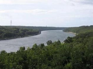 5 Dogwood Rd, Bourne, MA 02532