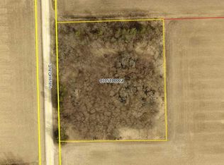 1035 Navaho Ave, Fredericksburg, IA 50630