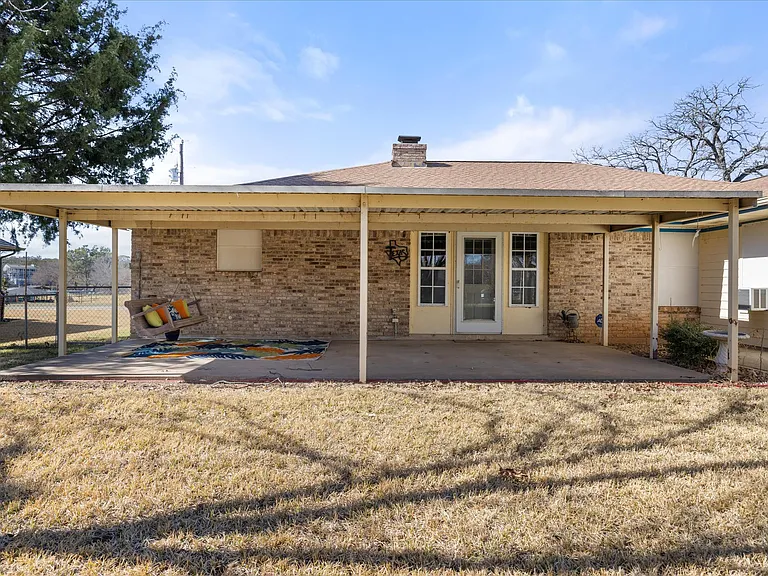 417 Sky Harbour Ct — Photo 22