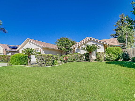 3rd image of 8606 Rockhampton Dr