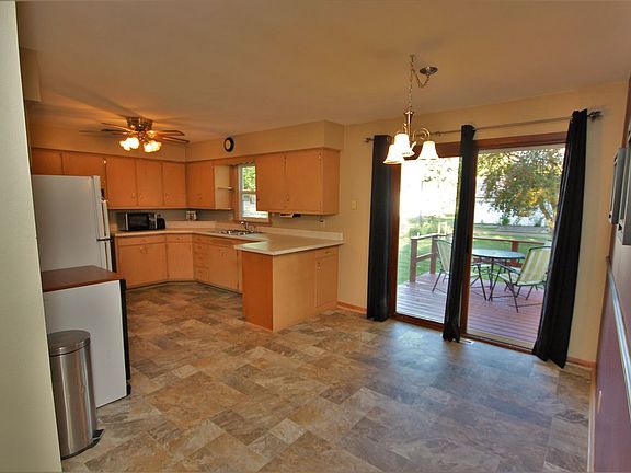 3rd image of 603 S 22nd Ave