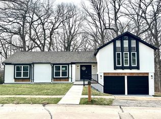 501 Bitterfield Dr, Ballwin, MO