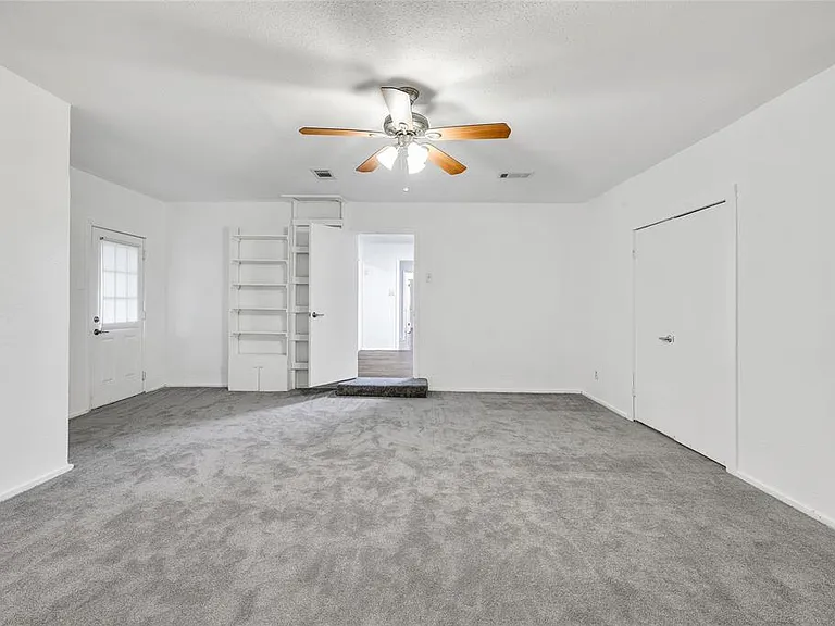 7108 Willis Ave — Photo 22