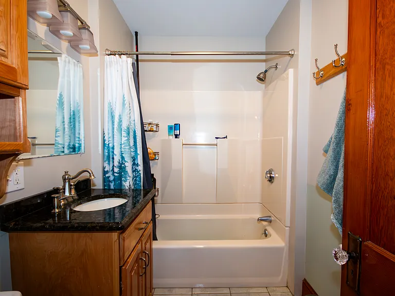 140 Hamilton St #1 — Photo 6