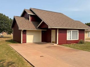 107 S Wedgewood Dr, Stillwater, OK 74074