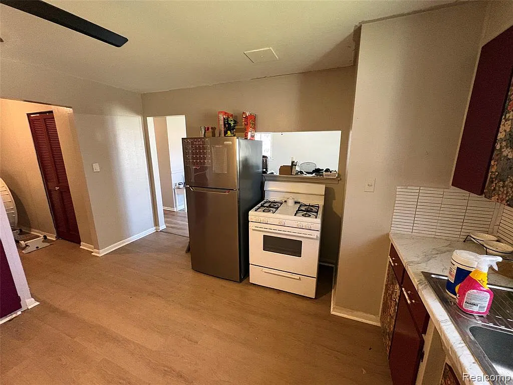 3 bed, 1113 sqft, $1,500 — Photo 3