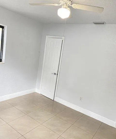 997 SE 1st Pl — Photo 15