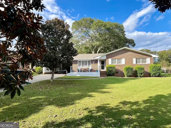 115 Woodmont Dr, Griffin, GA 30224