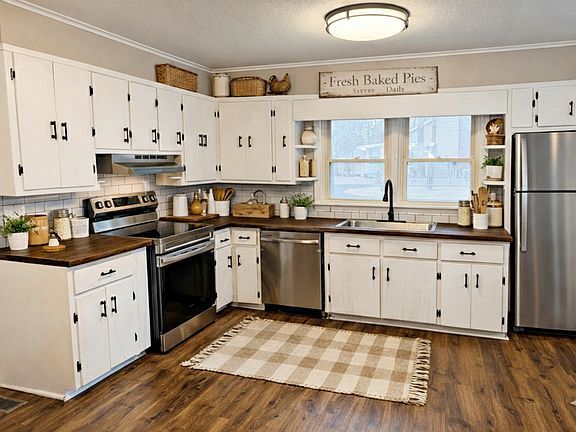 3rd image of 6062 S Us Highway 45 Rd